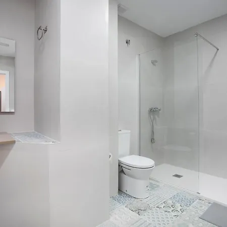10 Pax, Ac, Wifi Gratis, Ciudad Artes Y Ciencias Appartement Valencia Buitenkant foto