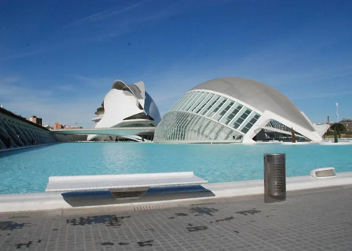 10 Pax, Ac, Wifi Gratis, Ciudad Artes Y Ciencias
