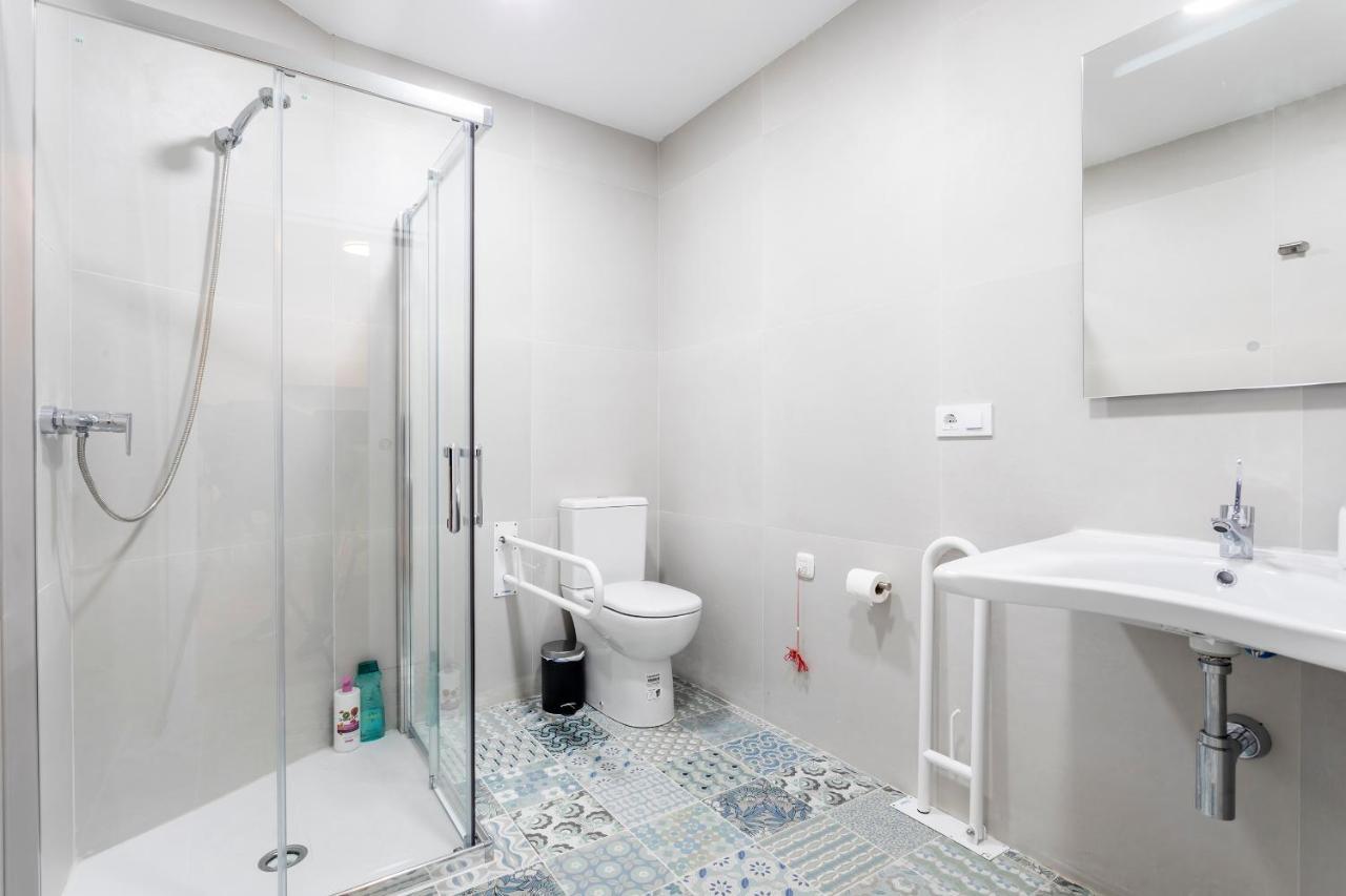 10 Pax, Ac, Wifi Gratis, Ciudad Artes Y Ciencias * València