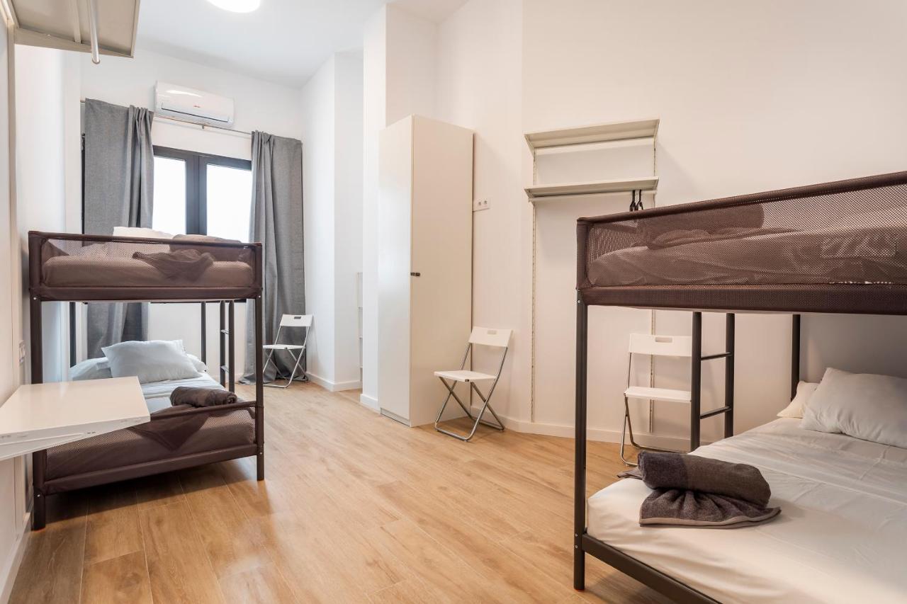 Appartement 10 Pax, Ac, Wifi Gratis, Ciudad Artes Y Ciencias