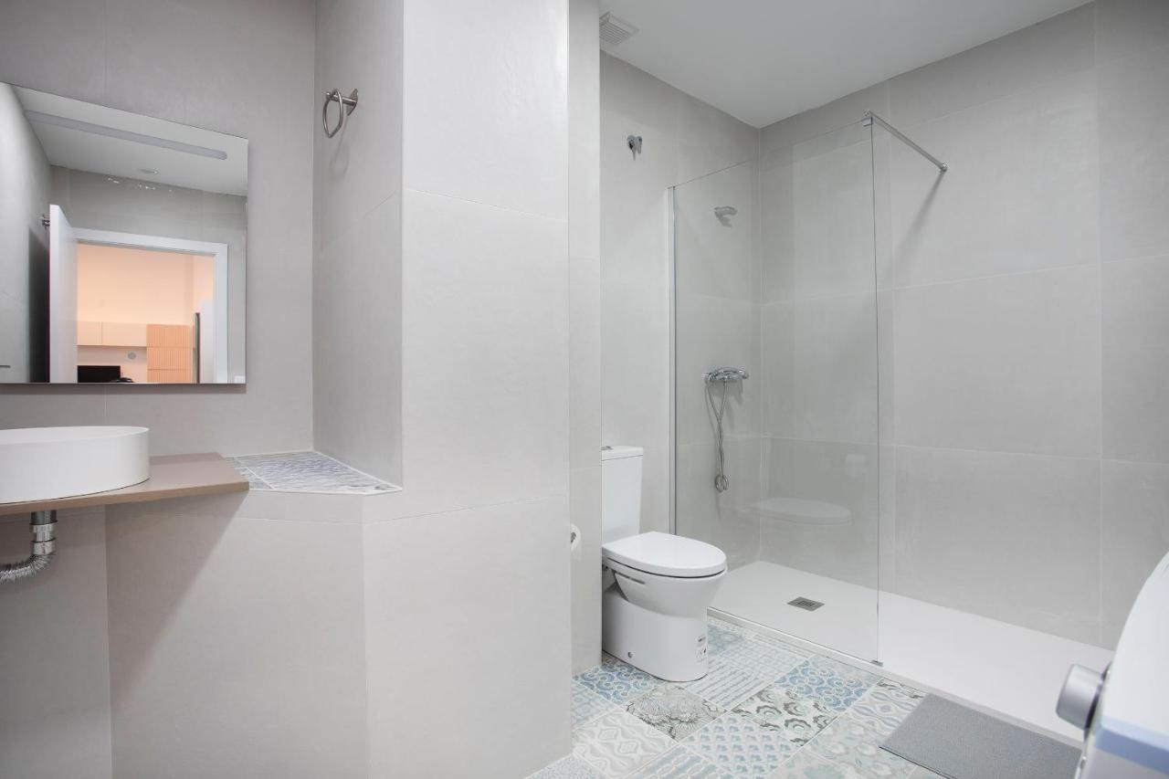 10 Pax, Ac, Wifi Gratis, Ciudad Artes Y Ciencias Apartament *